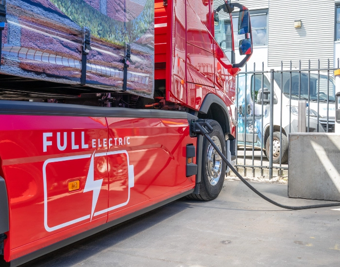 Full Electric - Kuijf Logistics Full Electric - Kuijf Logistics