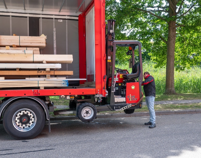 Waarom Kooiaap Transport - Kuijf Logistics Waarom Kooiaap Transport - Kuijf Logistics